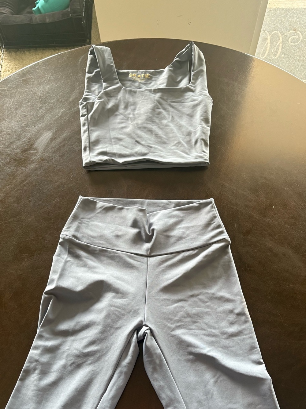 Skatie matching workout set